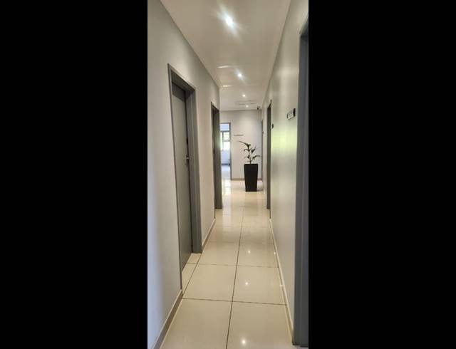 BUSINESS PROPERTY TO RENT IN CONSTANTIA